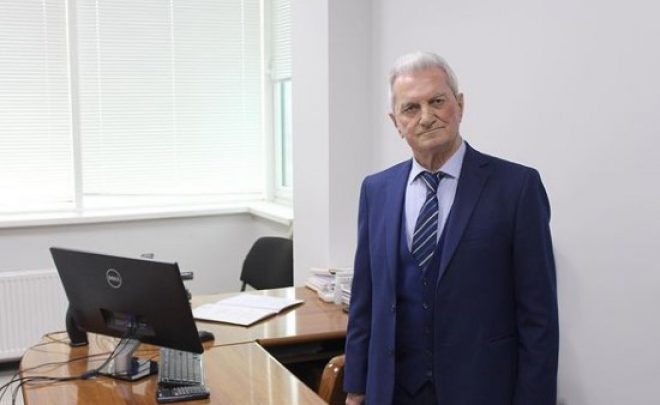 Сегодня Минтрансом КБР организованы мероприятия, приуроченные к юбилею заслуженного строителя КБР, почётного дорожника — Амальчиева Мухарби Шухибовича